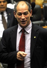 Ciro, o que mais ganhou com a pesquisa. Ele deixou um e outra preocupados