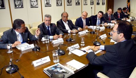 Governadores papearam com ministro da Fazenda. Síntese da conversa? Querem mais troco